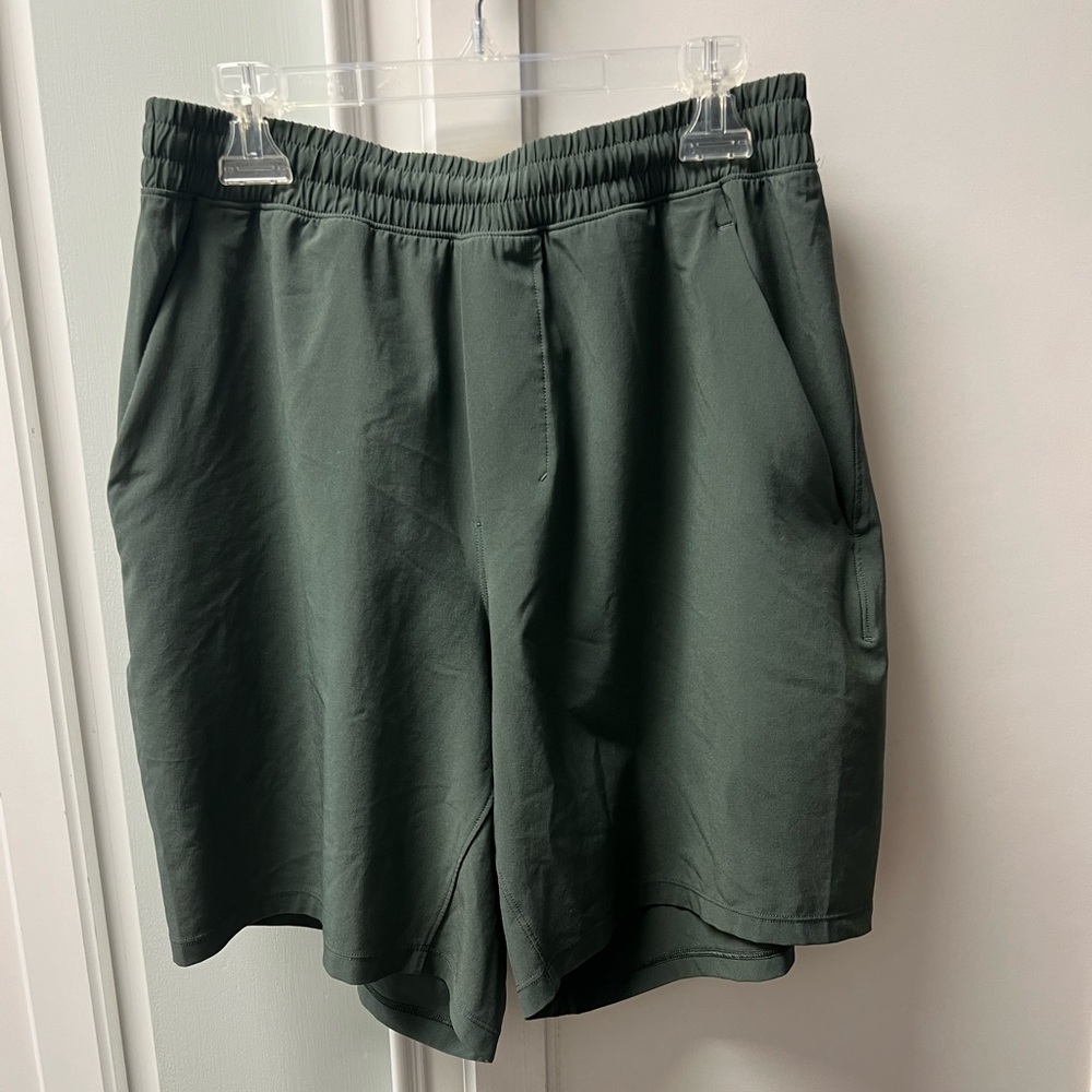 Lulu lemon men’s pace breaker short linerless 7” inseam